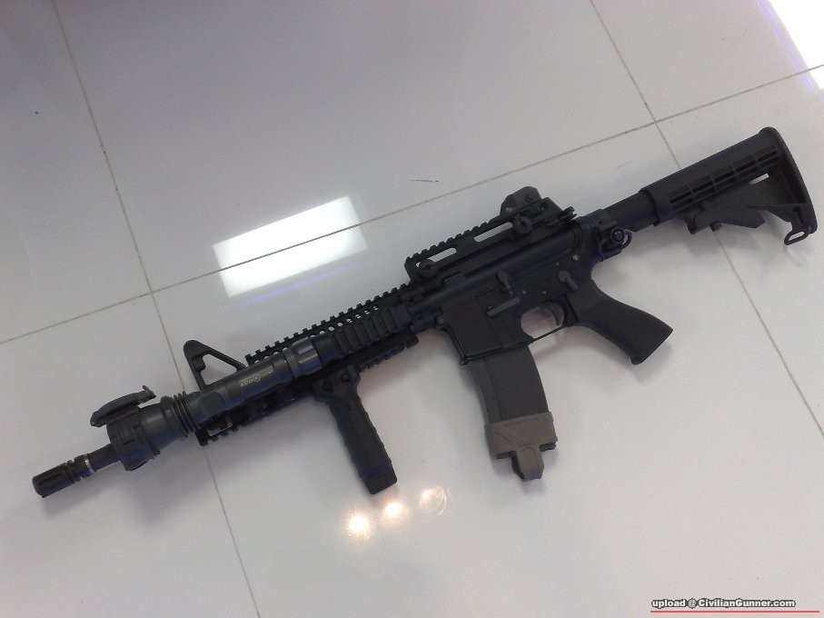 TYj...uY@j}oJModel Gun.....jpg