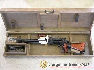 gun b.jpg