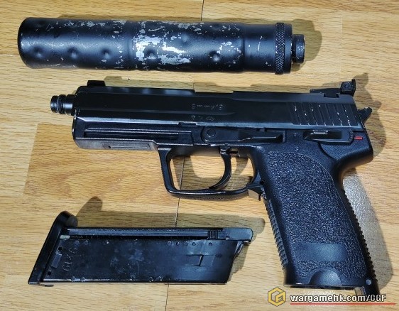 TW Hk P8 (3).jpg