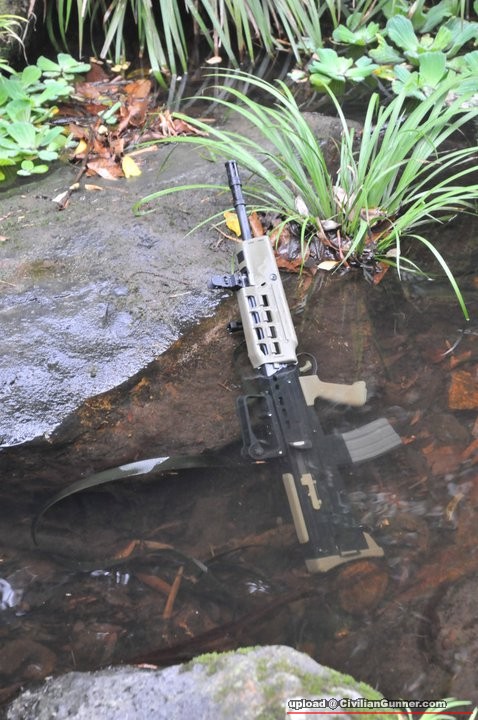 sa80 in water.jpg