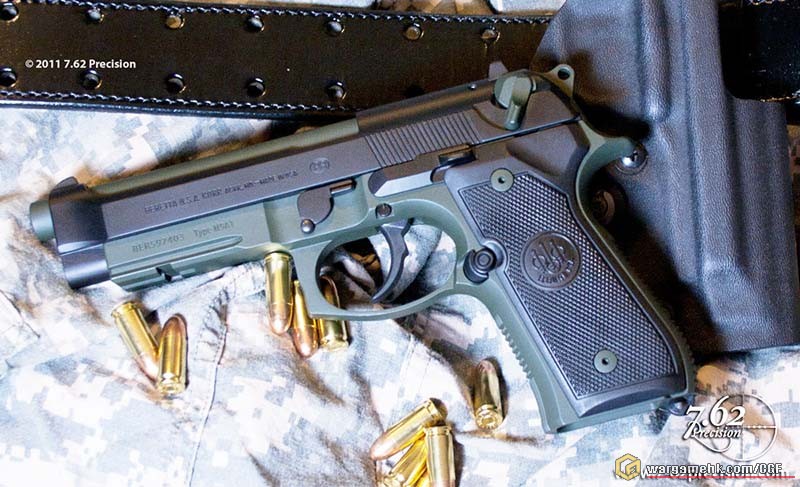 beretta-m9a1-black-and-combat-green[1].jpg