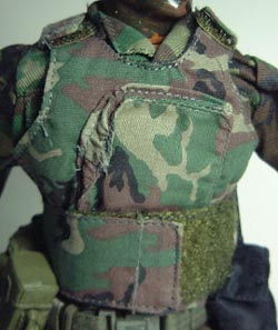 sniperjungle_vestfront.jpg (24647 bytes)